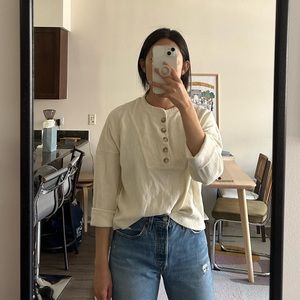 Madewell Texture & Thread Seamed Henley Top